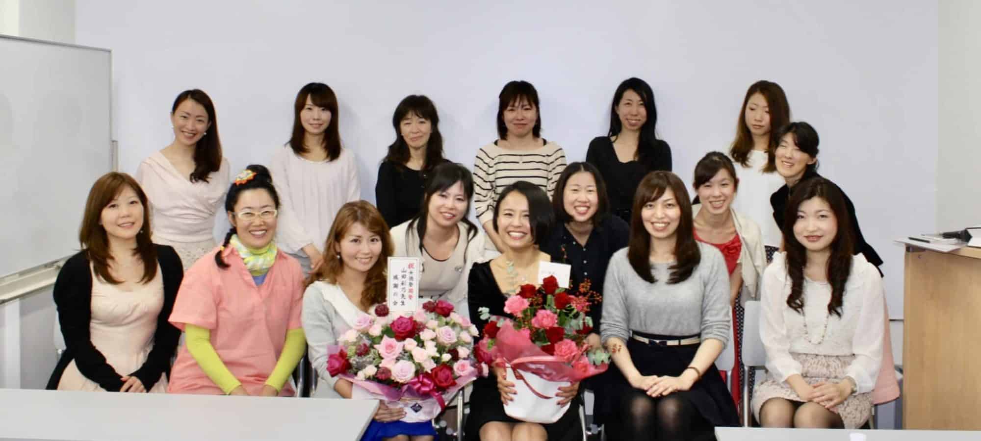 女性のための女徳塾 女徳を高めて選ばれる女性に 女徳塾の社会貢献事業 女徳塾